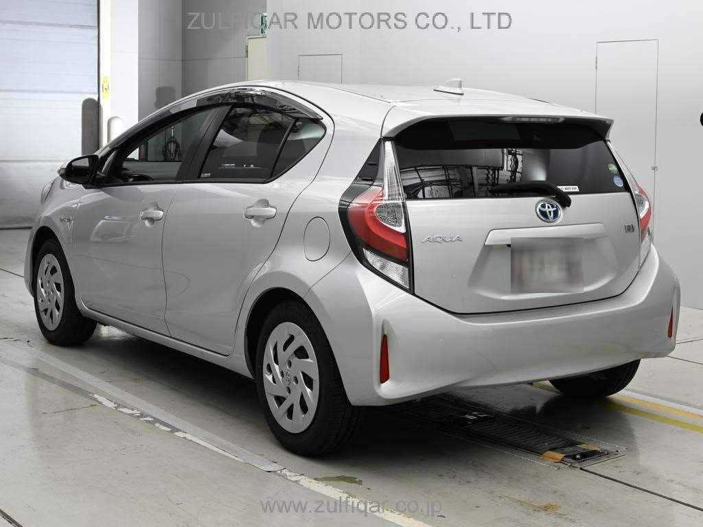 TOYOTA AQUA 2019 Image 6