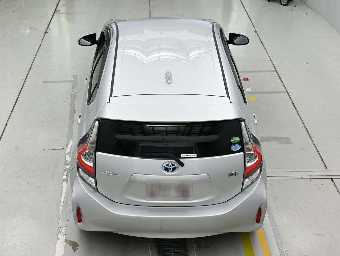 TOYOTA AQUA 2019 Image 8