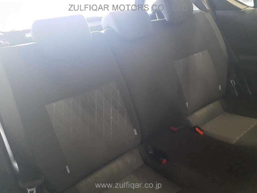 TOYOTA AQUA 2019 Image 11