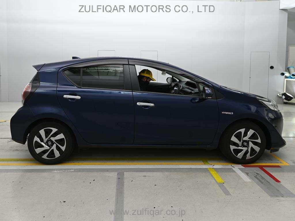 TOYOTA AQUA 2019 Image 3
