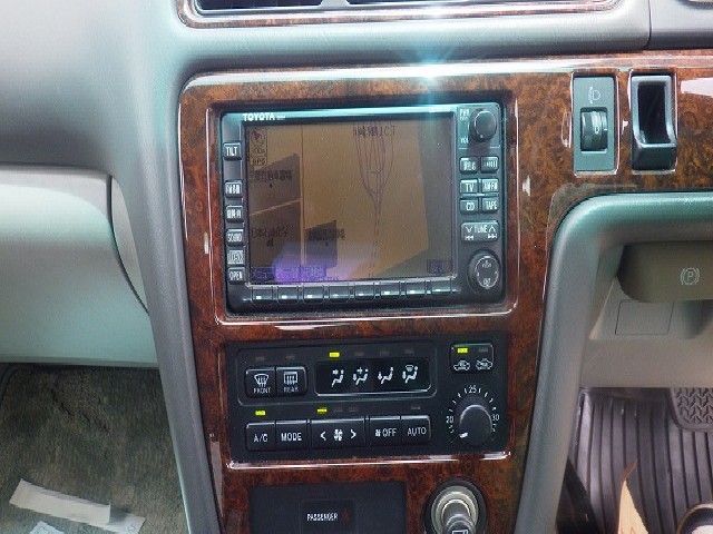 TOYOTA MARK II 1999 Image 23