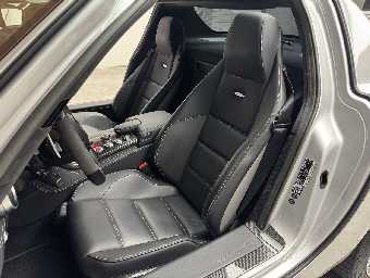 MERCEDES BENZ SLS AMG 2010 Image 11