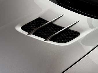 MERCEDES BENZ SLS AMG 2010 Image 20