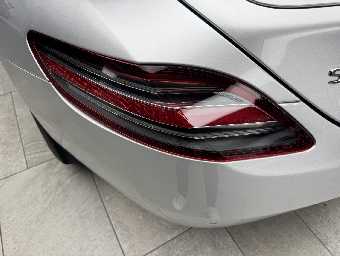 MERCEDES BENZ SLS AMG 2010 Image 22