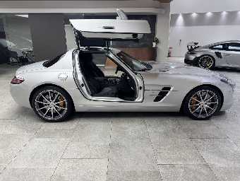 MERCEDES BENZ SLS AMG 2010 Image 4