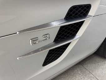 MERCEDES BENZ SLS AMG 2010 Image 28