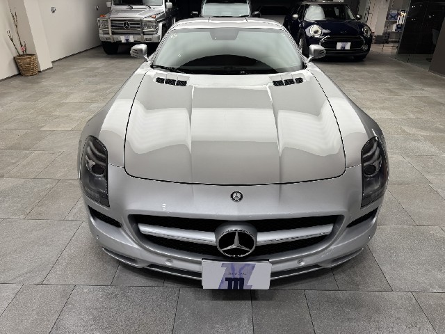 MERCEDES BENZ SLS AMG 2010 Image 40