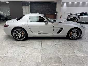 MERCEDES BENZ SLS AMG 2010 Image 36