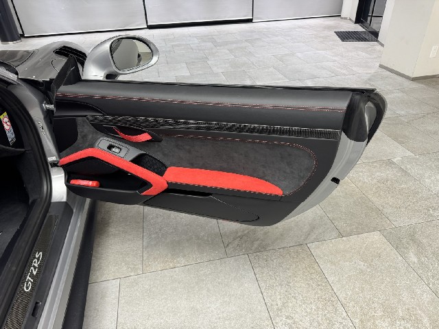 PORSCHE 911 2019 Image 22