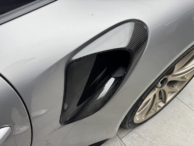 PORSCHE 911 2019 Image 28