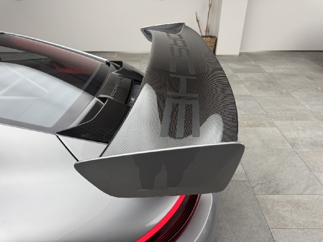PORSCHE 911 2019 Image 29