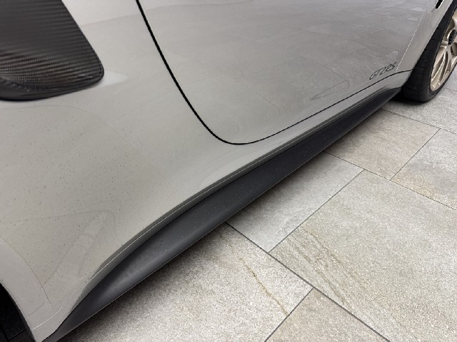 PORSCHE 911 2019 Image 33