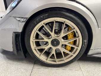 PORSCHE 911 2019 Image 30