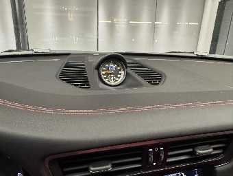 PORSCHE 911 2019 Image 42