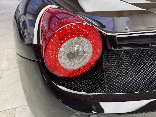 FERRARI 458 ITALIA 2013 Image 26