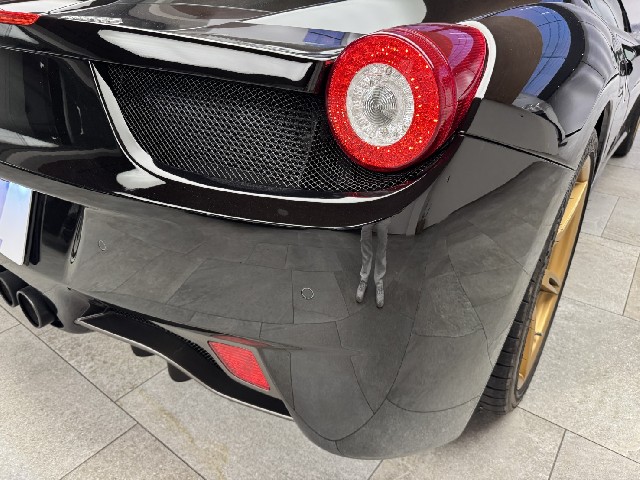 FERRARI 458 ITALIA 2013 Image 28