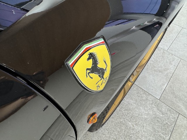 FERRARI 458 ITALIA 2013 Image 30