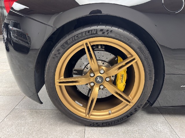 FERRARI 458 ITALIA 2013 Image 34