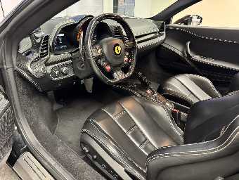 FERRARI 458 ITALIA 2013 Image 9
