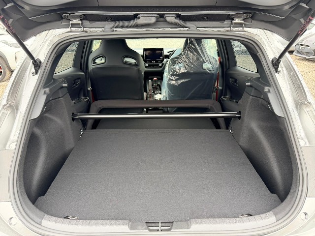 TOYOTA GR COROLLA 2023 Image 25