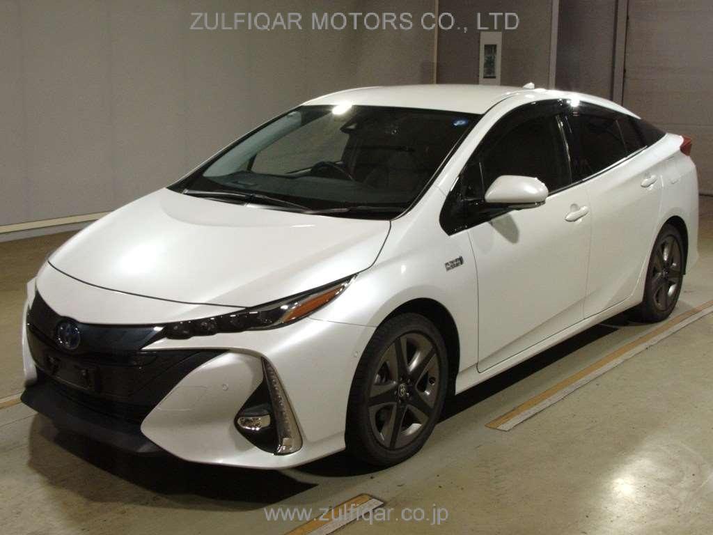 TOYOTA PRIUS PHV 2021 Image 1