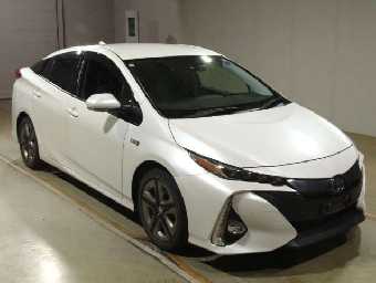 TOYOTA PRIUS PHV 2021 Image 3