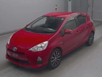 TOYOTA AQUA 2014 Image 1