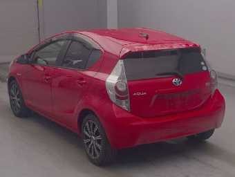 TOYOTA AQUA 2014 Image 4