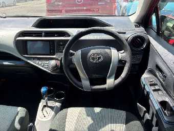 TOYOTA AQUA 2014 Image 6
