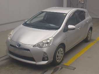 TOYOTA AQUA 2014 Image 1