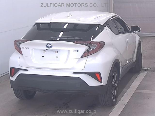 TOYOTA C-HR 2018 Image 4