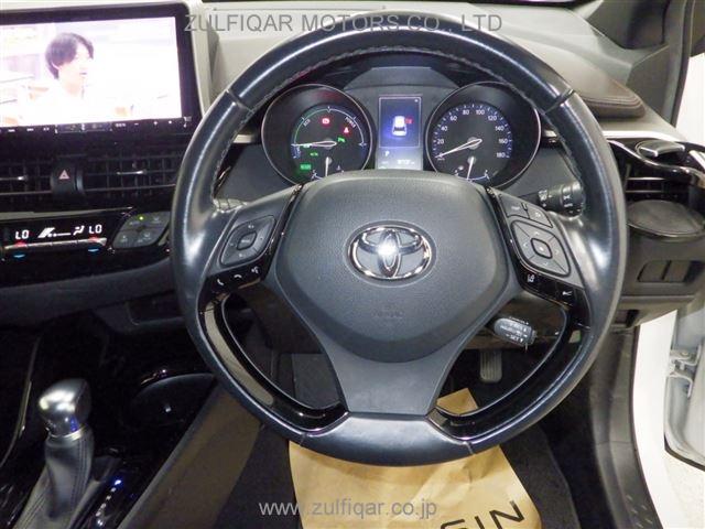 TOYOTA C-HR 2018 Image 5
