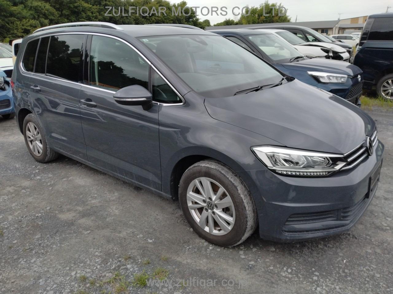 VOLKSWAGEN GOLF TOURAN 2021 Image 1