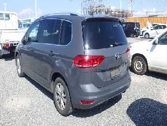 VOLKSWAGEN GOLF TOURAN 2021 Image 3