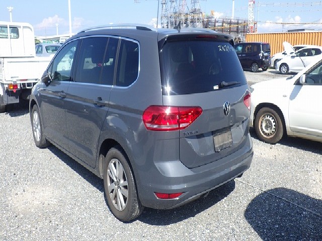 VOLKSWAGEN GOLF TOURAN 2021 Image 29