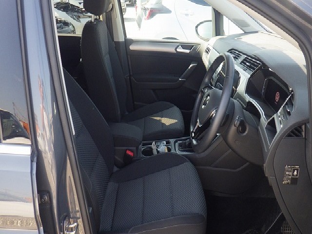 VOLKSWAGEN GOLF TOURAN 2021 Image 32