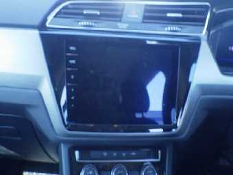 VOLKSWAGEN GOLF TOURAN 2021 Image 10