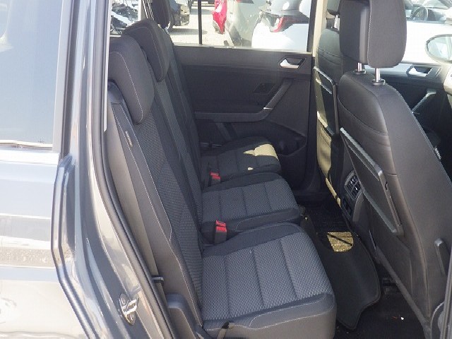 VOLKSWAGEN GOLF TOURAN 2021 Image 37