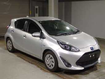 TOYOTA AQUA 2019 Image 3