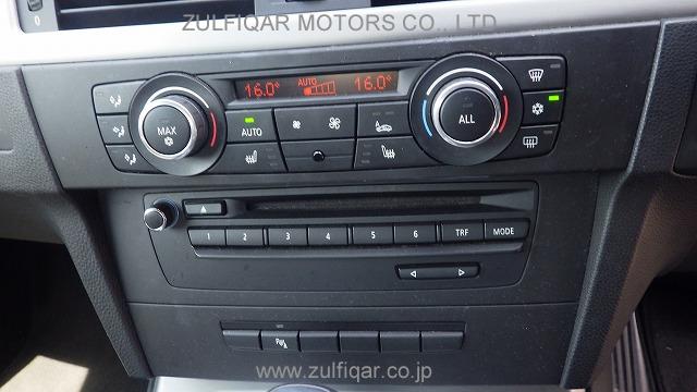 BMW 3 SERIES 2011 Image 12
