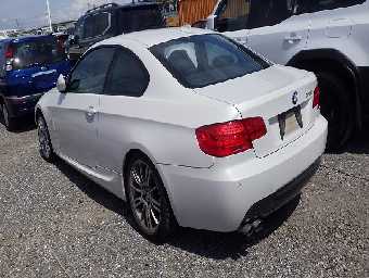BMW 3 SERIES 2011 Image 3