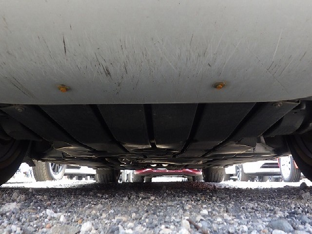 BMW 3 SERIES 2011 Image 22