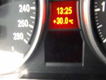 BMW 3 SERIES 2011 Image 8