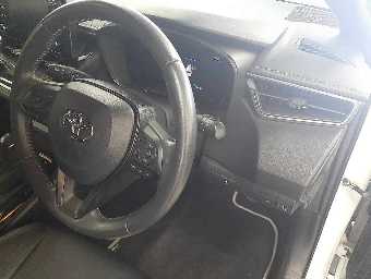 TOYOTA COROLLA TOURING 2021 Image 9