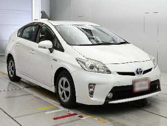 TOYOTA PRIUS 2015 Image 5