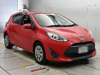TOYOTA AQUA 2018 Image 5