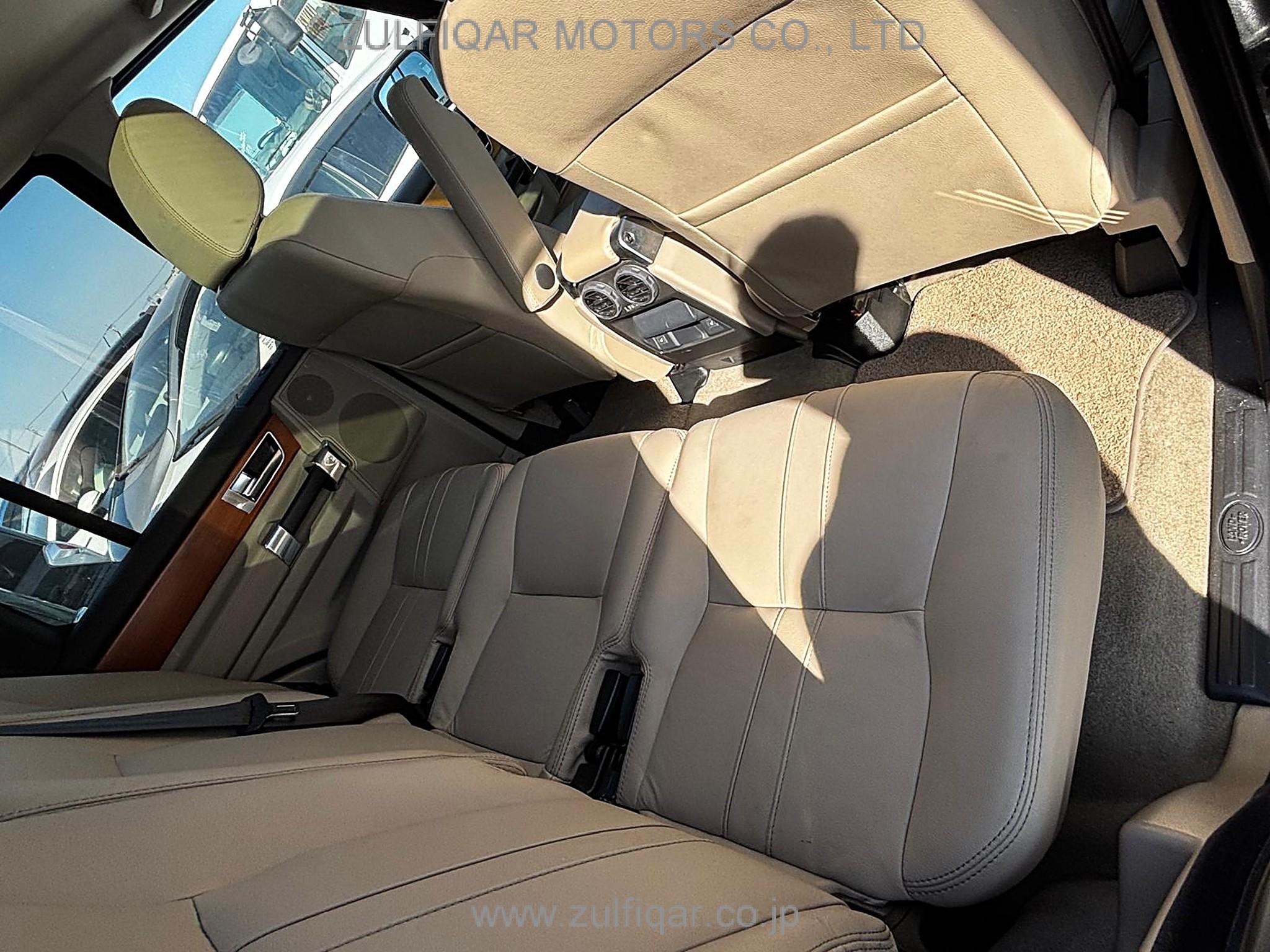 LAND ROVER DISCOVERY 4 2013 Image 9