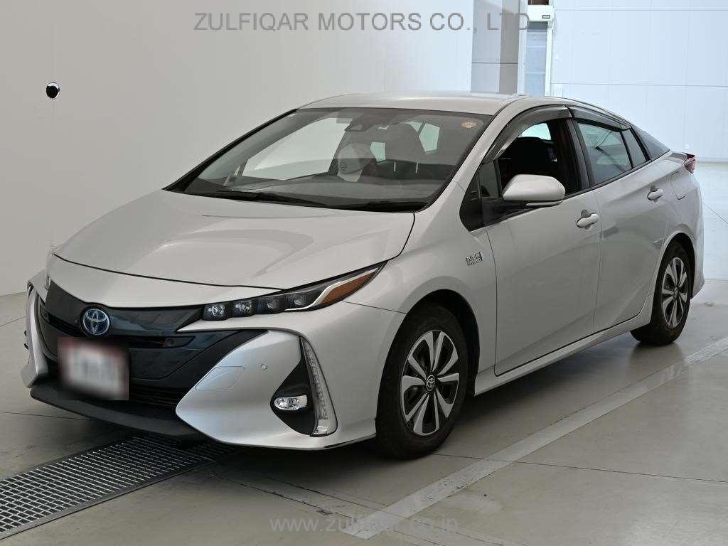 TOYOTA PRIUS PHV 2021 Image 1