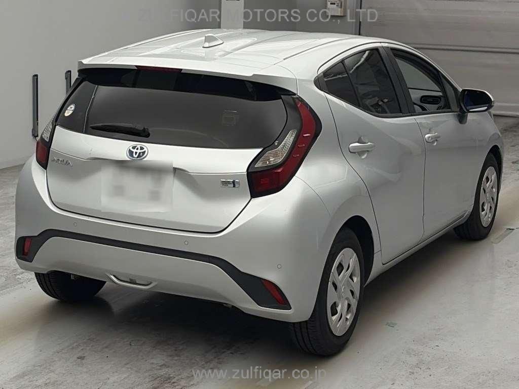 TOYOTA AQUA 2022 Image 2