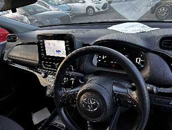 TOYOTA AQUA 2022 Image 7